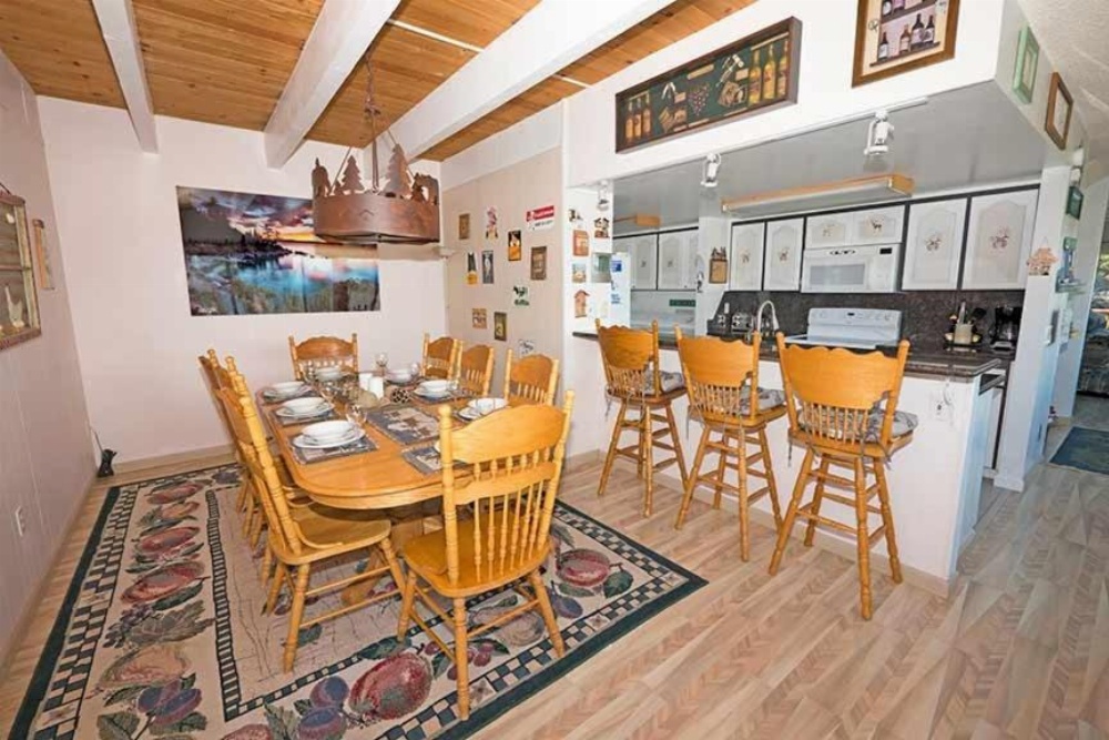 Saddle Home 4221 Main image